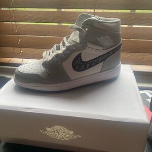 Air Dior-Inspired Women’s High-Top Sneakers in White and Gray